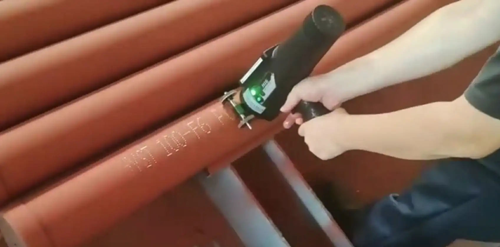 Why Use a Large Inkjet Printer for Metal Printing?
